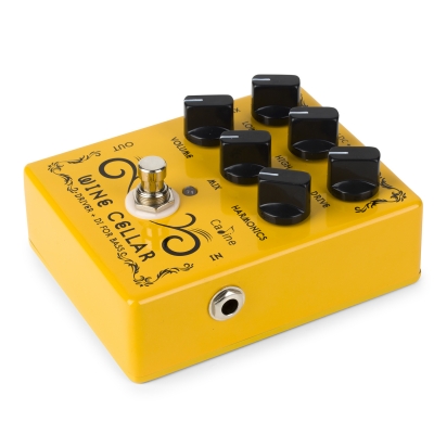 Педаль эффектов для электрогитары и бас-гитары Caline CP-60 Wine Cellar Bass Overdrive + DI box-1
