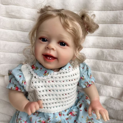 Фото: Мягконабивная кукла Реборн девочка Эмилия, 45 см-8 Мягконабивная кукла Реборн девочка Эмилия, 45 см-8