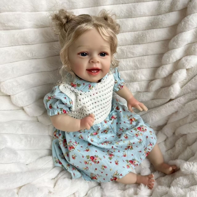 Фото: Мягконабивная кукла Реборн девочка Эмилия, 45 см-6 Мягконабивная кукла Реборн девочка Эмилия, 45 см-6