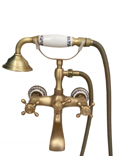 Ретро смеситель для ванной AltMix с лейкой-1